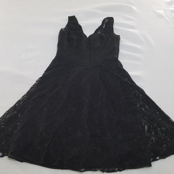 B2 Jasmine Bridesmaid B163065 All Over Lace Dress - Picture 5 of 16